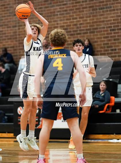 Thumbnail 3 in Frederick vs. Air Academy photogallery.
