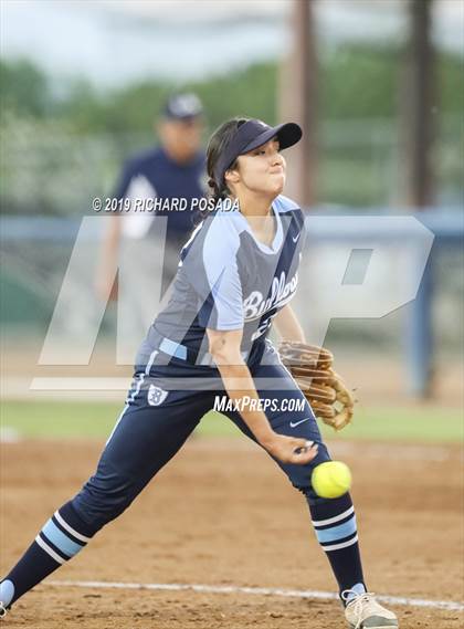 Thumbnail 1 in City vs. County Softball All-Star Game photogallery.