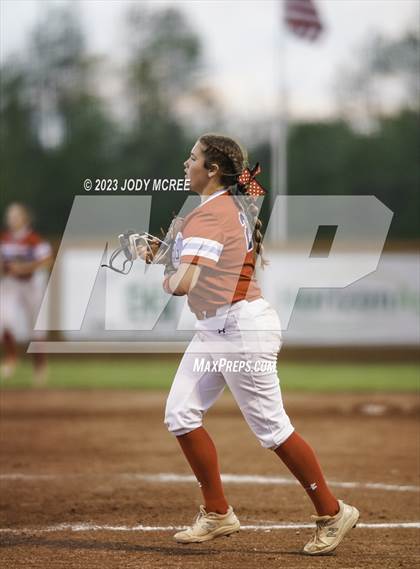 Thumbnail 2 in DeSoto Central @ Lewisburg photogallery.