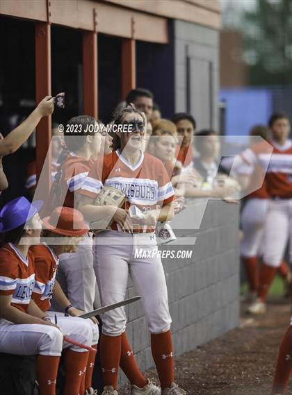 Thumbnail 3 in DeSoto Central @ Lewisburg photogallery.
