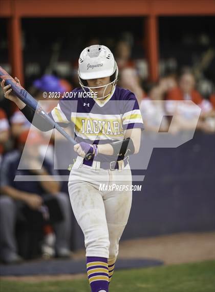 Thumbnail 2 in DeSoto Central @ Lewisburg photogallery.