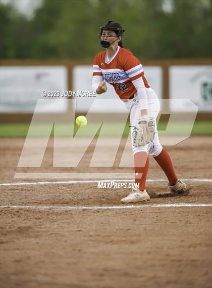 Thumbnail 2 in DeSoto Central @ Lewisburg photogallery.
