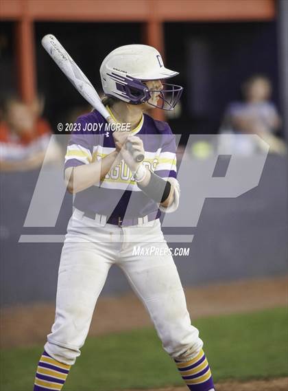 Thumbnail 1 in DeSoto Central @ Lewisburg photogallery.