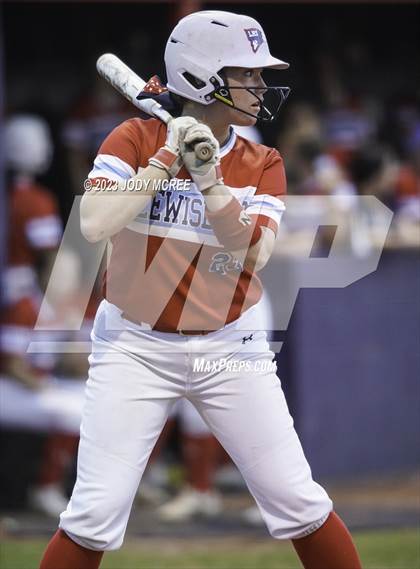 Thumbnail 3 in DeSoto Central @ Lewisburg photogallery.