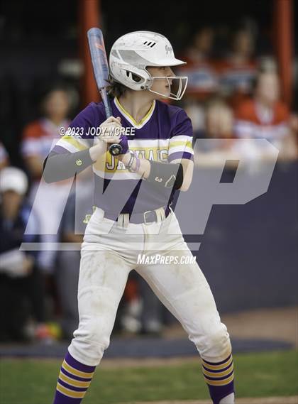 Thumbnail 3 in DeSoto Central @ Lewisburg photogallery.