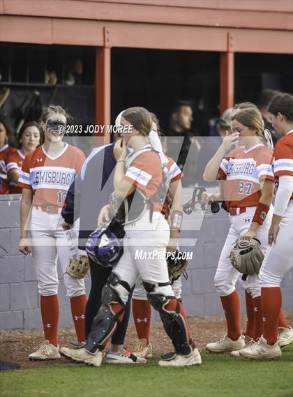 Thumbnail 1 in DeSoto Central @ Lewisburg photogallery.