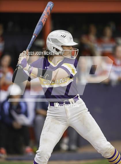 Thumbnail 1 in DeSoto Central @ Lewisburg photogallery.