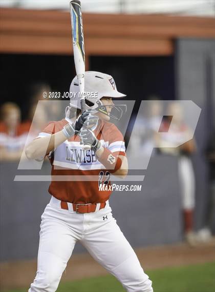 Thumbnail 2 in DeSoto Central @ Lewisburg photogallery.