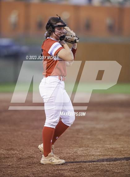 Thumbnail 1 in DeSoto Central @ Lewisburg photogallery.