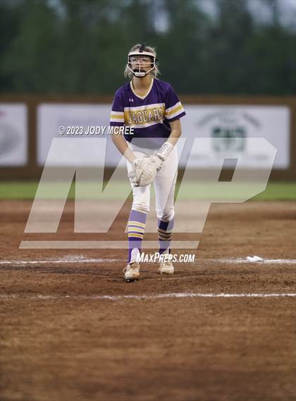 Thumbnail 3 in DeSoto Central @ Lewisburg photogallery.