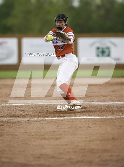 Thumbnail 3 in DeSoto Central @ Lewisburg photogallery.
