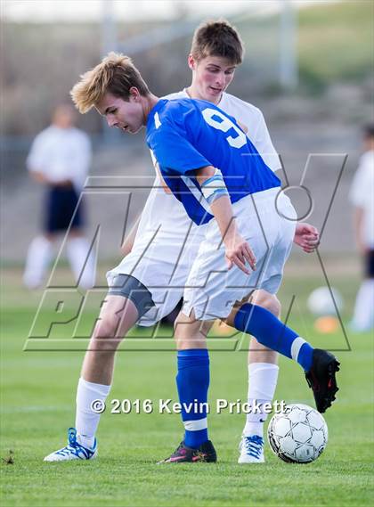 Thumbnail 2 in Poudre @ Columbine photogallery.