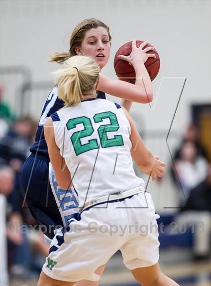 Thumbnail 2 in Woodgrove vs Millbrook (VHSL Region II Semifinal) photogallery.