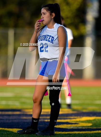 Thumbnail 1 in Pioneer @ Lincoln photogallery.