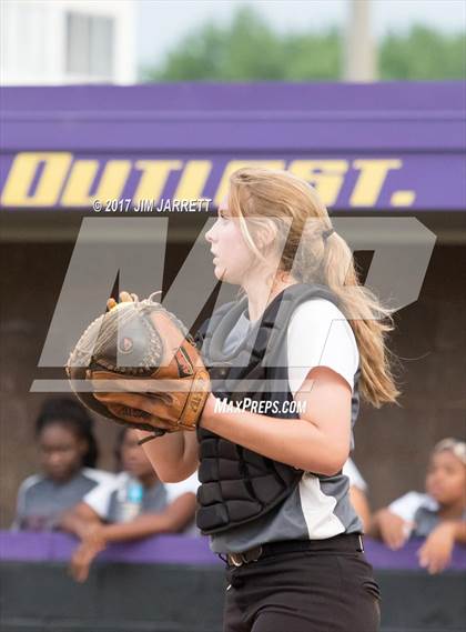 Thumbnail 3 in Horn Lake @ DeSoto Central photogallery.