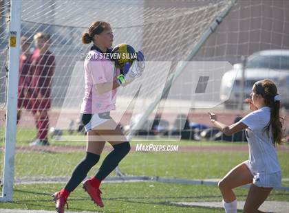 Thumbnail 2 in Rancho Cucamonga vs. Ventura (23rd Annual SoCal Soccer Classic) photogallery.