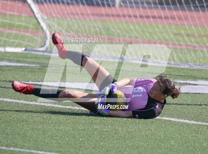 Thumbnail 1 in Rancho Cucamonga vs. Ventura (23rd Annual SoCal Soccer Classic) photogallery.