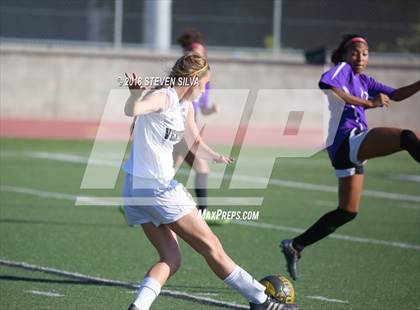 Thumbnail 3 in Rancho Cucamonga vs. Ventura (23rd Annual SoCal Soccer Classic) photogallery.
