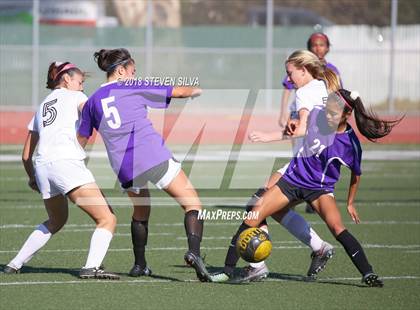 Thumbnail 2 in Rancho Cucamonga vs. Ventura (23rd Annual SoCal Soccer Classic) photogallery.