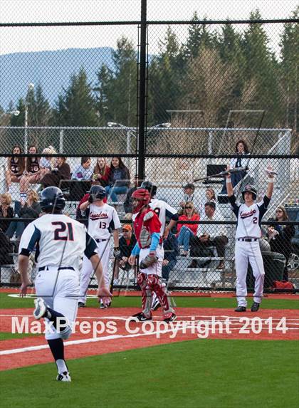 Thumbnail 3 in Chief Sealth @ Eastside Catholic photogallery.