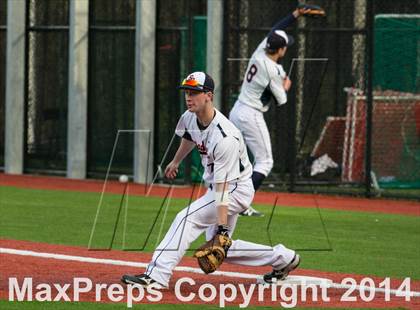Thumbnail 3 in Chief Sealth @ Eastside Catholic photogallery.