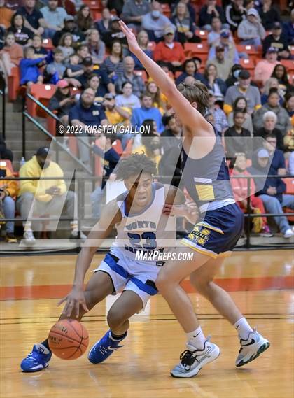 Thumbnail 2 in McKinney @ North Crowley (UIL 6A Regional Semifinal) photogallery.