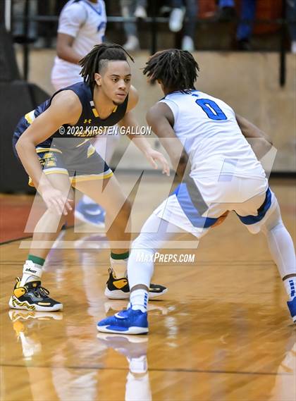 Thumbnail 2 in McKinney @ North Crowley (UIL 6A Regional Semifinal) photogallery.