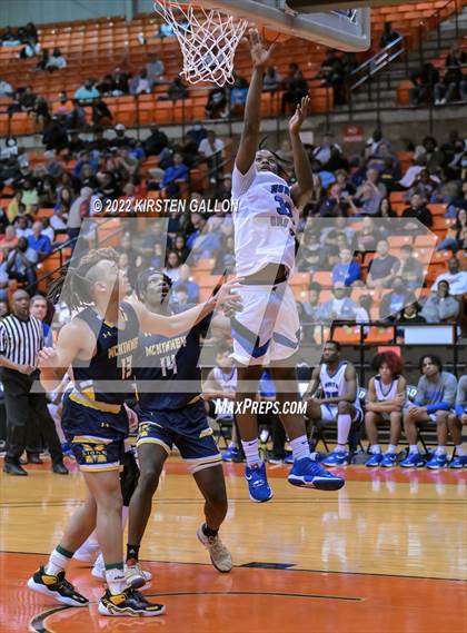 Thumbnail 3 in McKinney @ North Crowley (UIL 6A Regional Semifinal) photogallery.
