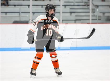 Thumbnail 3 in Houghton @ Hancock photogallery.