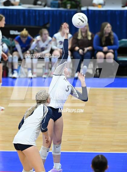 Thumbnail 1 in University vs. Liberty Common (CHSAA 3A 1st Round) photogallery.