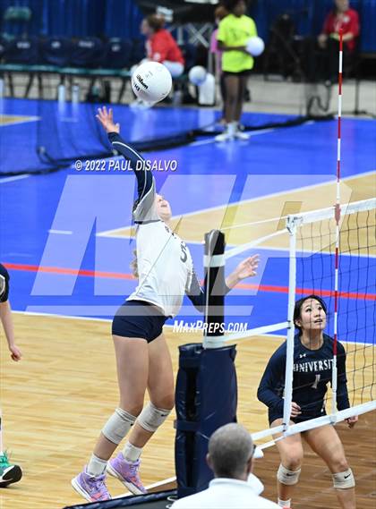 Thumbnail 2 in University vs. Liberty Common (CHSAA 3A 1st Round) photogallery.