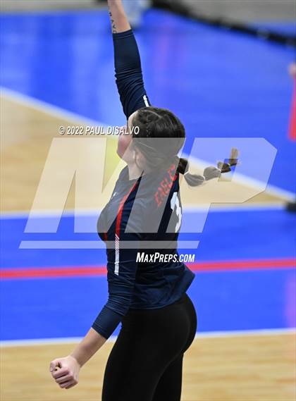 Thumbnail 3 in University vs. Liberty Common (CHSAA 3A 1st Round) photogallery.