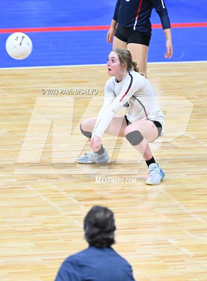 Thumbnail 2 in University vs. Liberty Common (CHSAA 3A 1st Round) photogallery.