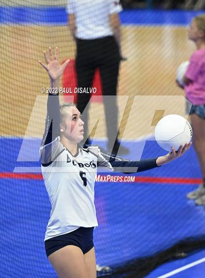 Thumbnail 2 in University vs. Liberty Common (CHSAA 3A 1st Round) photogallery.
