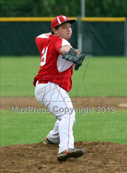 Thumbnail 1 in Punxsutawney vs. Belle Vernon (PIAA Class AAA 1st Round) photogallery.