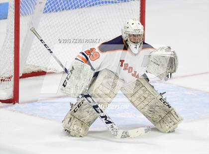 Thumbnail 2 in Sheehan vs. Lyman Hall/Haddam-Killingworth/Coginchaug (CIAC D3 Final) photogallery.