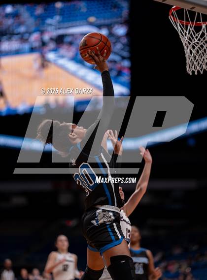 Thumbnail 2 in Broaddus vs. Eula (UIL 1A Basketball Division I Final) photogallery.