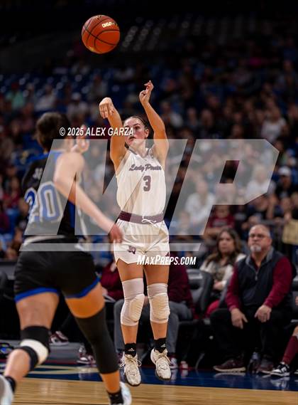 Thumbnail 3 in Broaddus vs. Eula (UIL 1A Basketball Division I Final) photogallery.