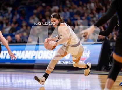 Thumbnail 1 in Broaddus vs. Eula (UIL 1A Basketball Division I Final) photogallery.