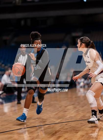 Thumbnail 2 in Broaddus vs. Eula (UIL 1A Basketball Division I Final) photogallery.