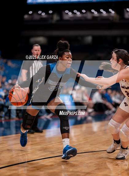 Thumbnail 3 in Broaddus vs. Eula (UIL 1A Basketball Division I Final) photogallery.