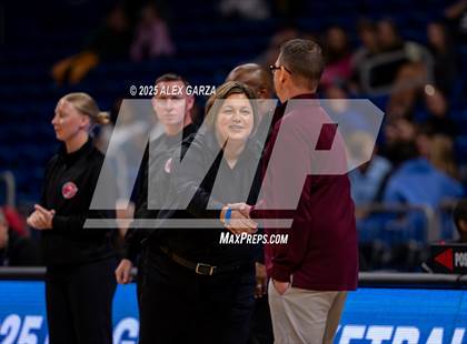 Thumbnail 2 in Broaddus vs. Eula (UIL 1A Basketball Division I Final) photogallery.