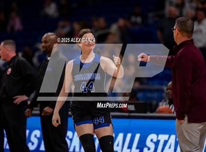 Thumbnail 2 in Broaddus vs. Eula (UIL 1A Basketball Division I Final) photogallery.