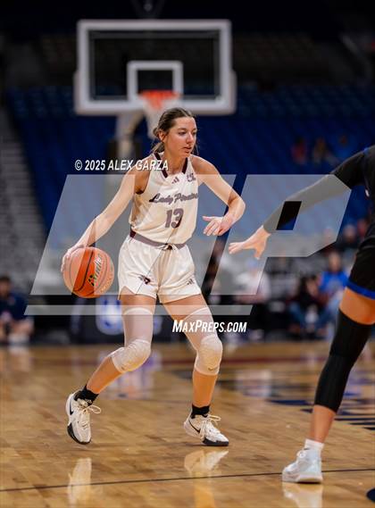 Thumbnail 1 in Broaddus vs. Eula (UIL 1A Basketball Division I Final) photogallery.