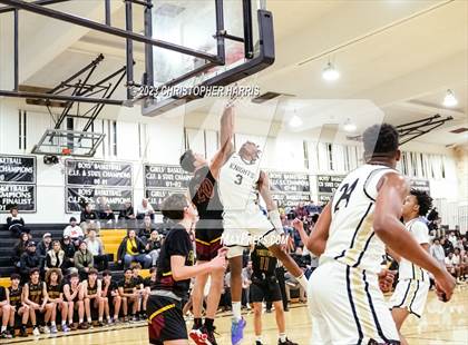 Thumbnail 1 in Torrey Pines vs Bishop Montgomery (CIF SS Division 1 Round 1) photogallery.