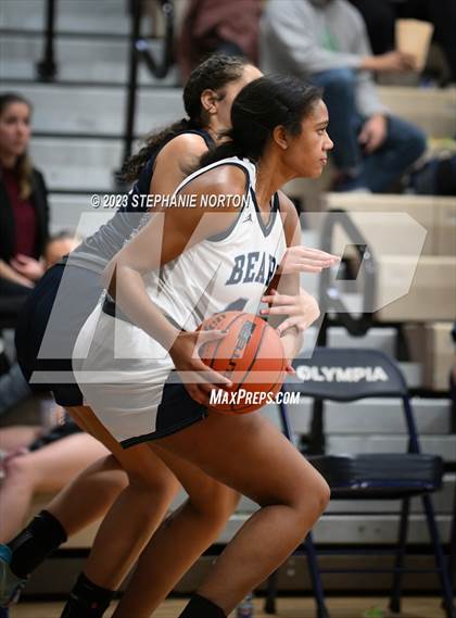 Thumbnail 3 in Bellarmine Prep @ Olympia photogallery.