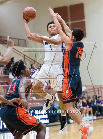 Thumbnail 2 in Brandeis @ Warren photogallery.