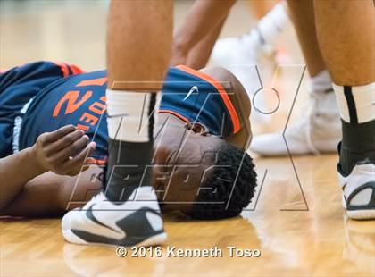 Thumbnail 1 in Brandeis @ Warren photogallery.
