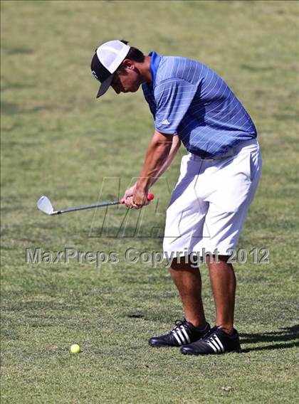 Thumbnail 1 in CIF Central Section Area Golf Championships photogallery.