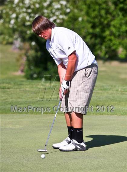 Thumbnail 2 in CIF Central Section Area Golf Championships photogallery.